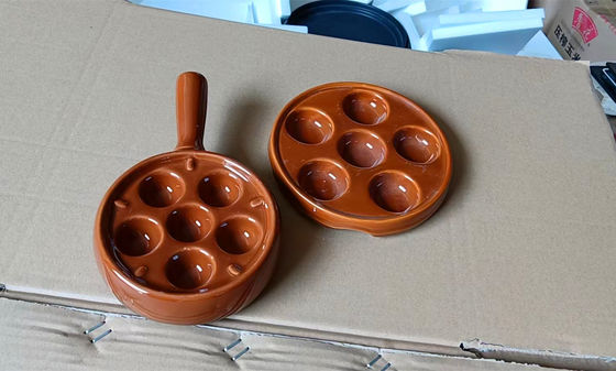 6 Schlitze Rundes Keramik-Schneckenschild mit Handgriff angepasste Farbe