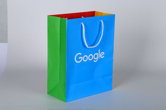 2022 neues Design Custom Printed Paper Geschenktaschen mit Baumwollseil