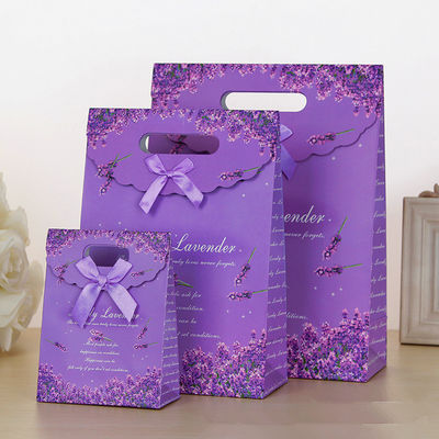 Papier-Geschenkbeutel mit Velcro-Sperrverschluss