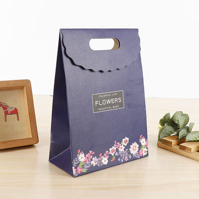 Spot UV / Hot Stamping Einzelhandel Papier Einkaufstüten Süßigkeiten Süßes Geschenkgurt für Kinder